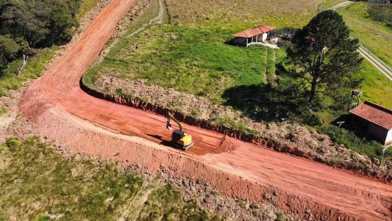 abertura de acessos para obras